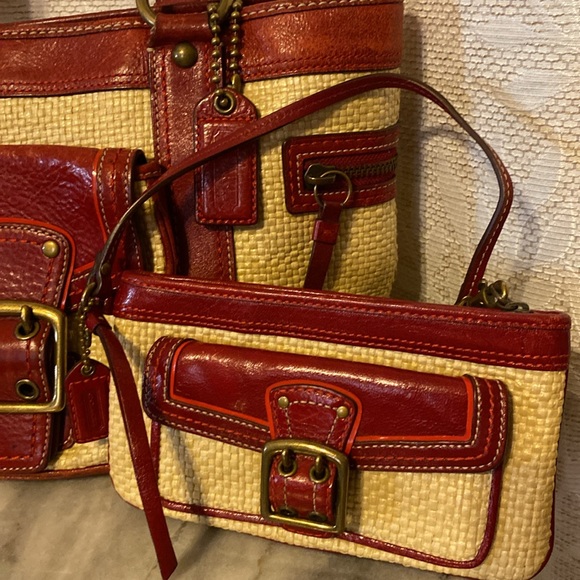 Coach Legacy Straw Bag and Wristlet - Picture 3 of 10